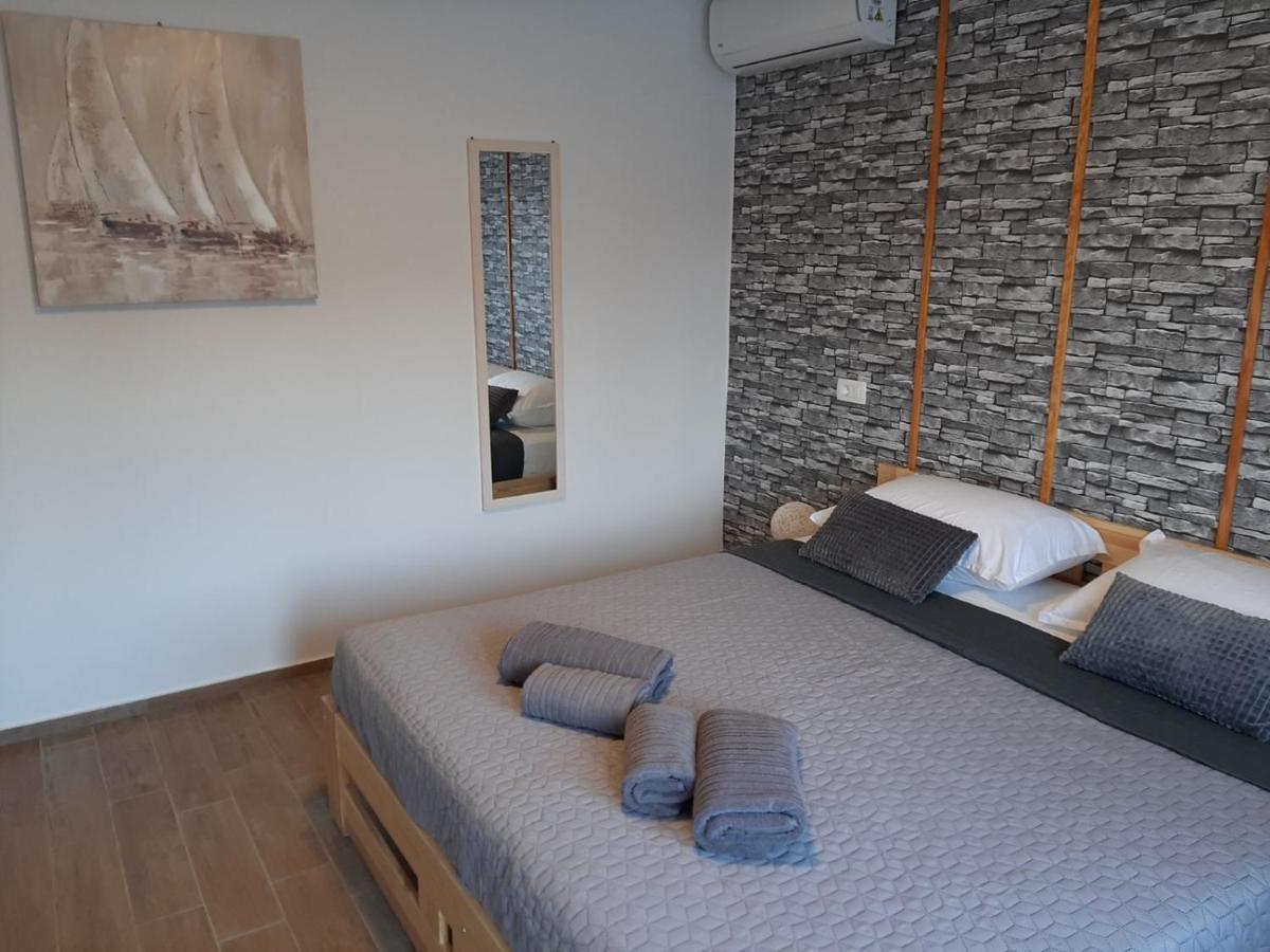 Sky&bay Apartment