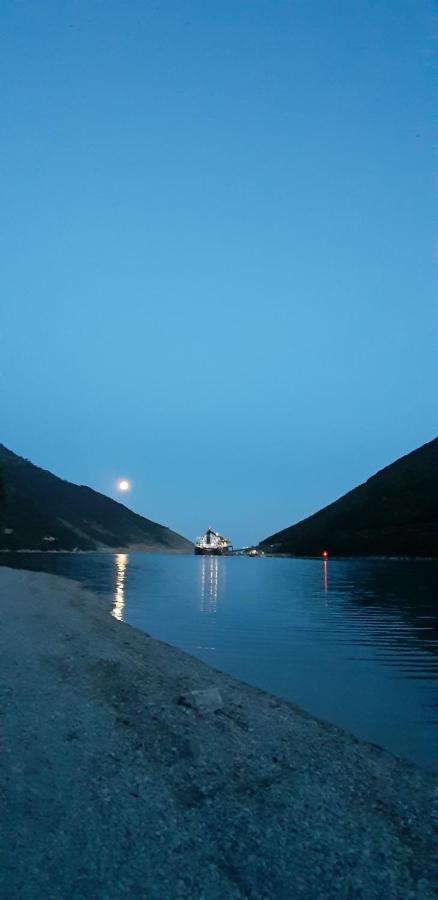 Sky&bay Plomin
