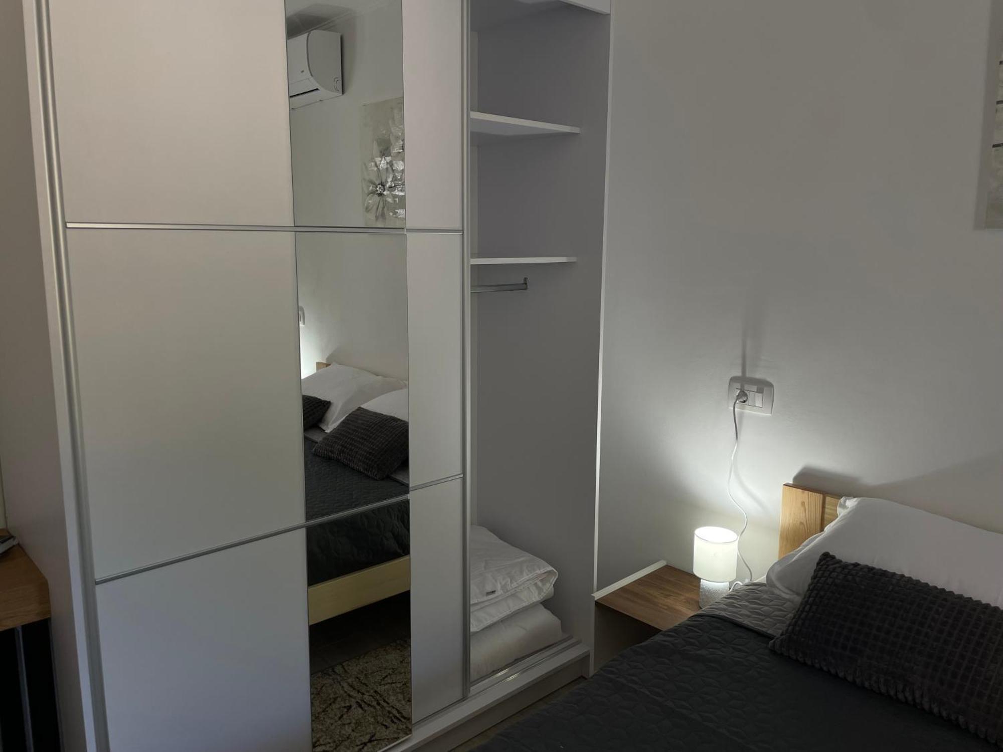 Sky&bay Apartment