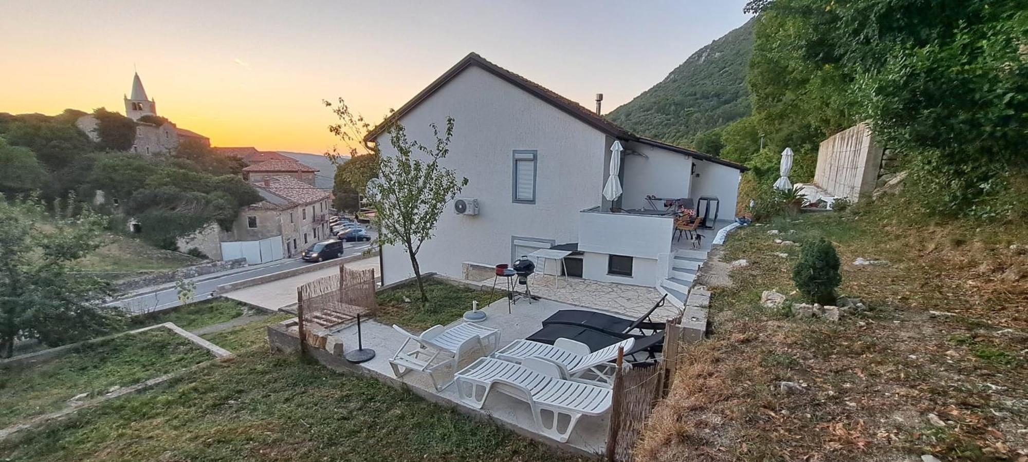 Sky&bay Apartment Plomin